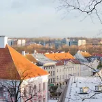 Karlova Two & Free Parking For Two Cars * Tartu