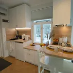 Karlova Two & Free Parking For Two Cars Apartment