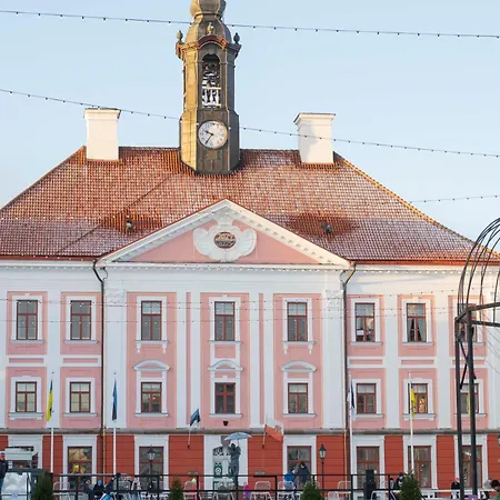 Apartment Karlovaidyll For Groups - 2 In The Same House Free Parking Tartu