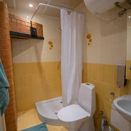Side-By-Side Two Apartments & Free Parking For Two Cars Apartment Tartu
