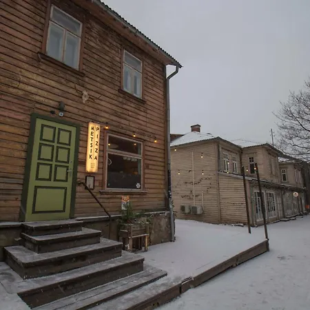 Karlovaidyll For Groups - 2 In The Same House Free Parking Daire *