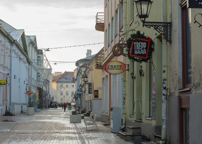 Karlovaidyll For Groups - 2 In The Same House Free Parking *