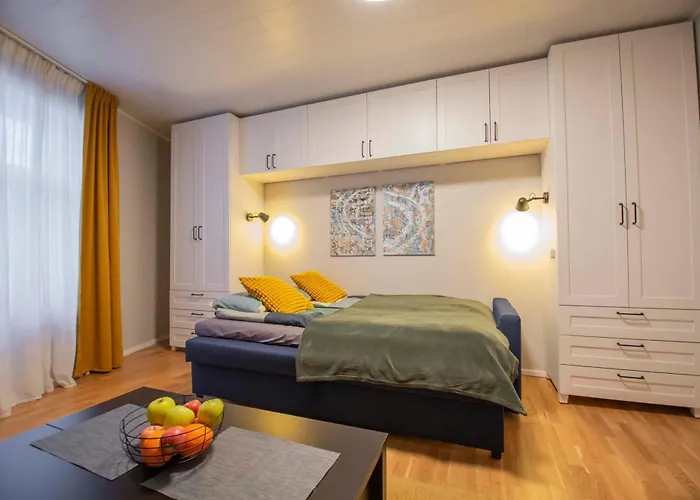 Karlovaidyll For Groups - 2 In The Same House Free Parking Appartement